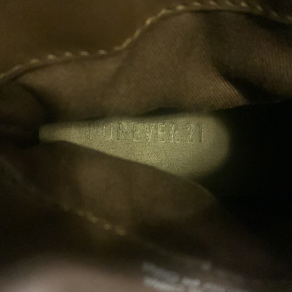 Forever 21 Women’s Brown Faux Suede Fringe Block Heel Western Ankle Boots - Picture 11 of 12